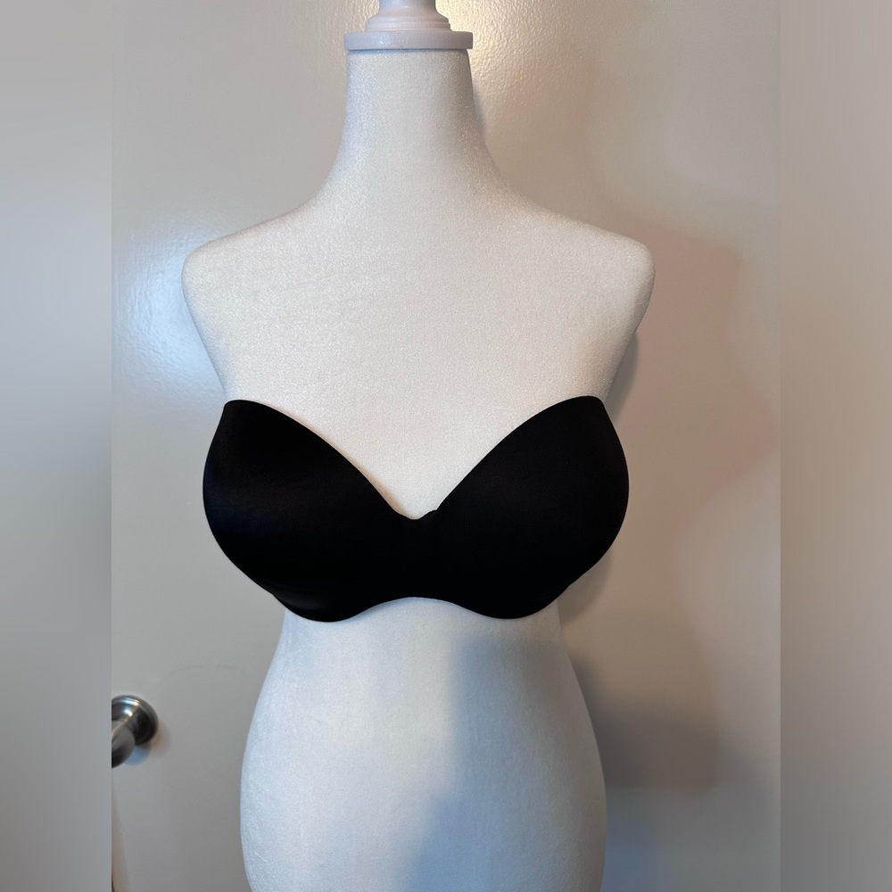 Strapless bra
